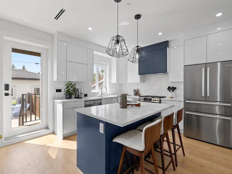 5867 Battison Street, Vancouver, BC, V5R 4M7 - 6