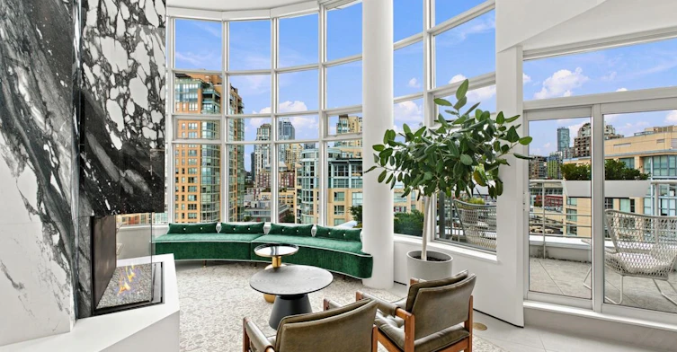 PH 1701-189 Davie Street, Vancouver, BC, V6Z 2Y1 - 3