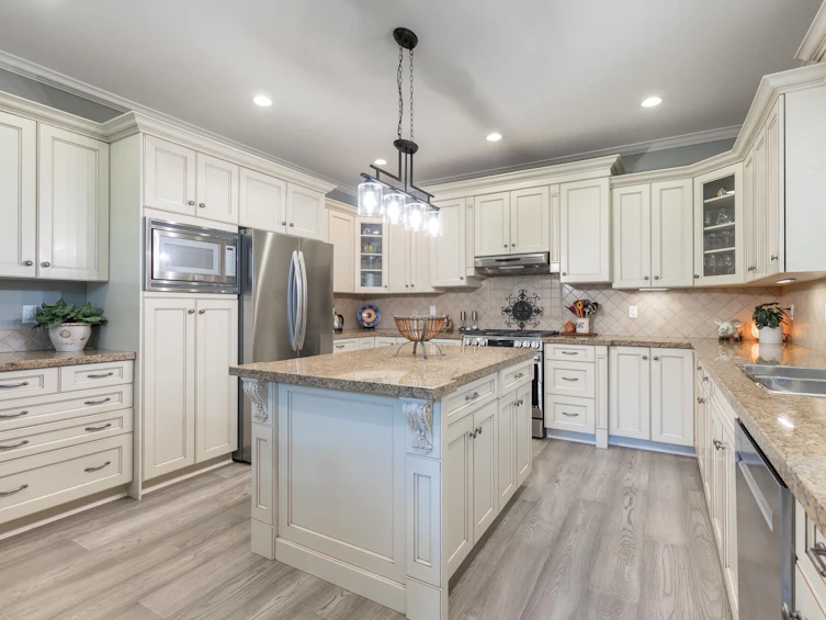 5910 164a Street, Surrey, BC, V3S 1J9 - 12