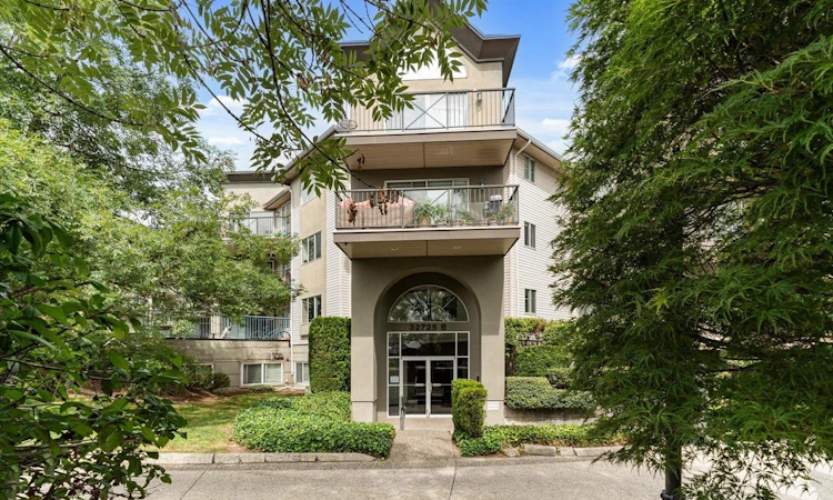 222-32725 George Ferguson Way