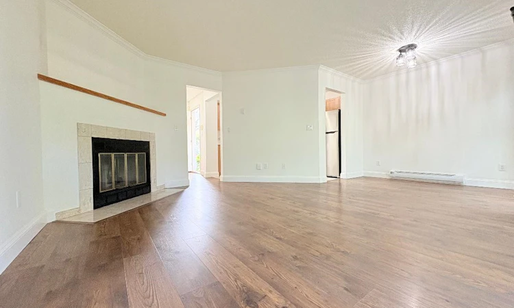 8-7400 Minoru Boulevard