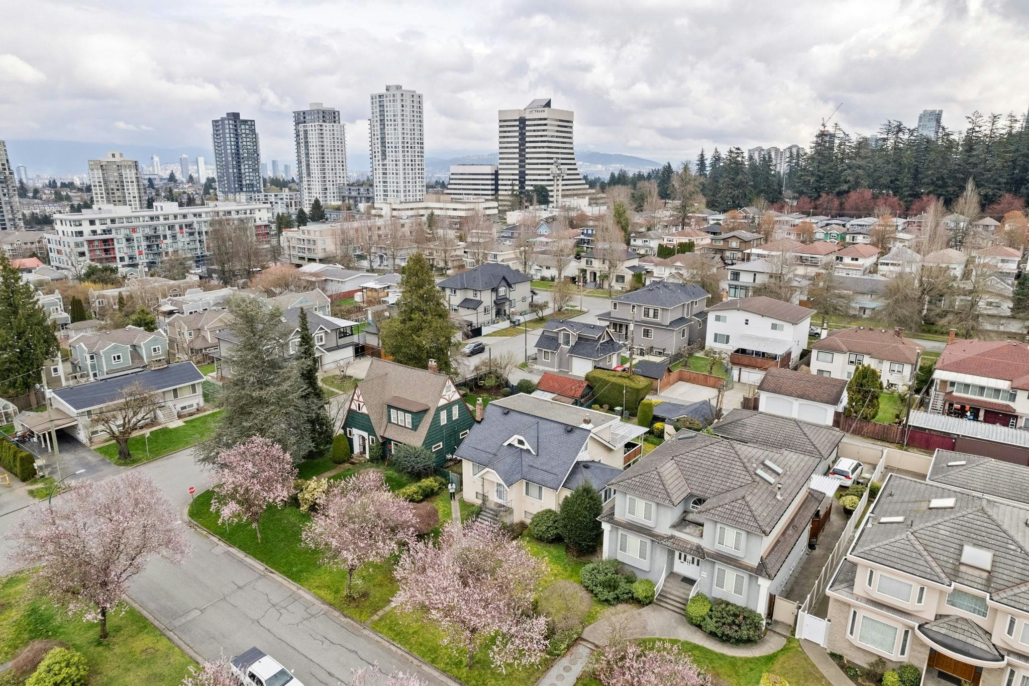 5878 Arlington Street, Vancouver, BC, V5R 4N3 - 9