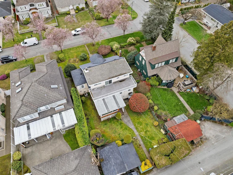 5878 Arlington Street, Vancouver, BC, V5R 4N3 - 5