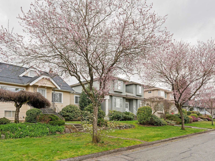 5878 Arlington Street, Vancouver, BC, V5R 4N3 - 10