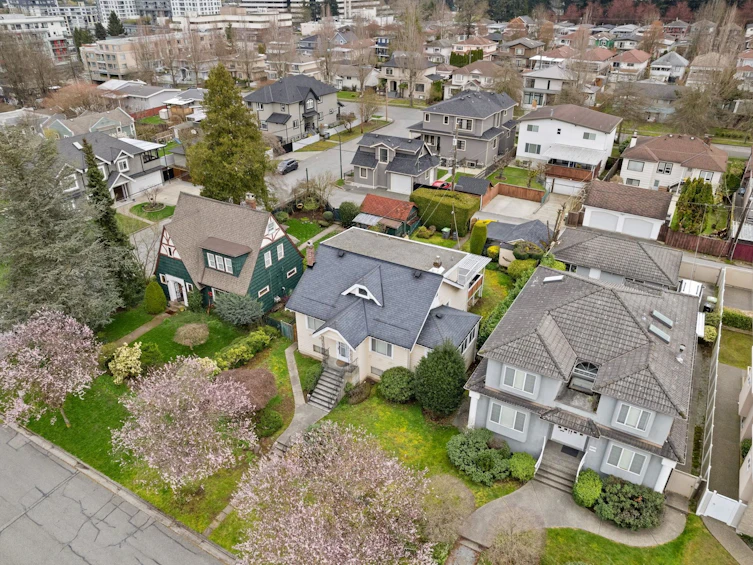 5878 Arlington Street, Vancouver, BC, V5R 4N3 - 6