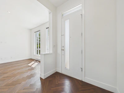 20-15938 27 Avenue - 5