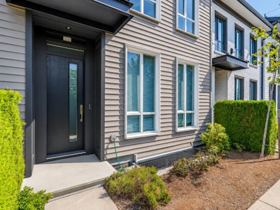20-15938 27 Avenue - 3