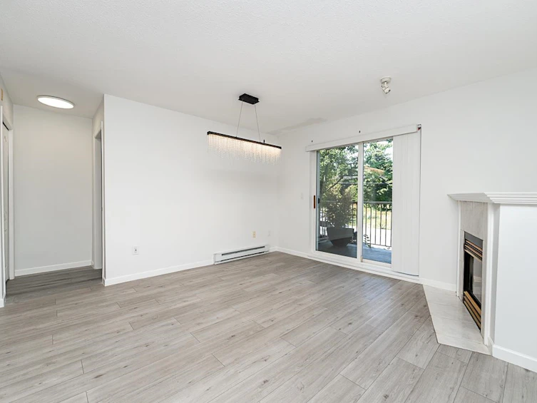 204-15298 20 Avenue, Surrey, BC, V4A 2A3 - 21