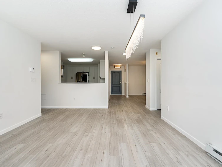 204-15298 20 Avenue, Surrey, BC, V4A 2A3 - 22