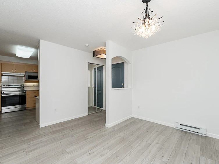 204-15298 20 Avenue, Surrey, BC, V4A 2A3 - 10