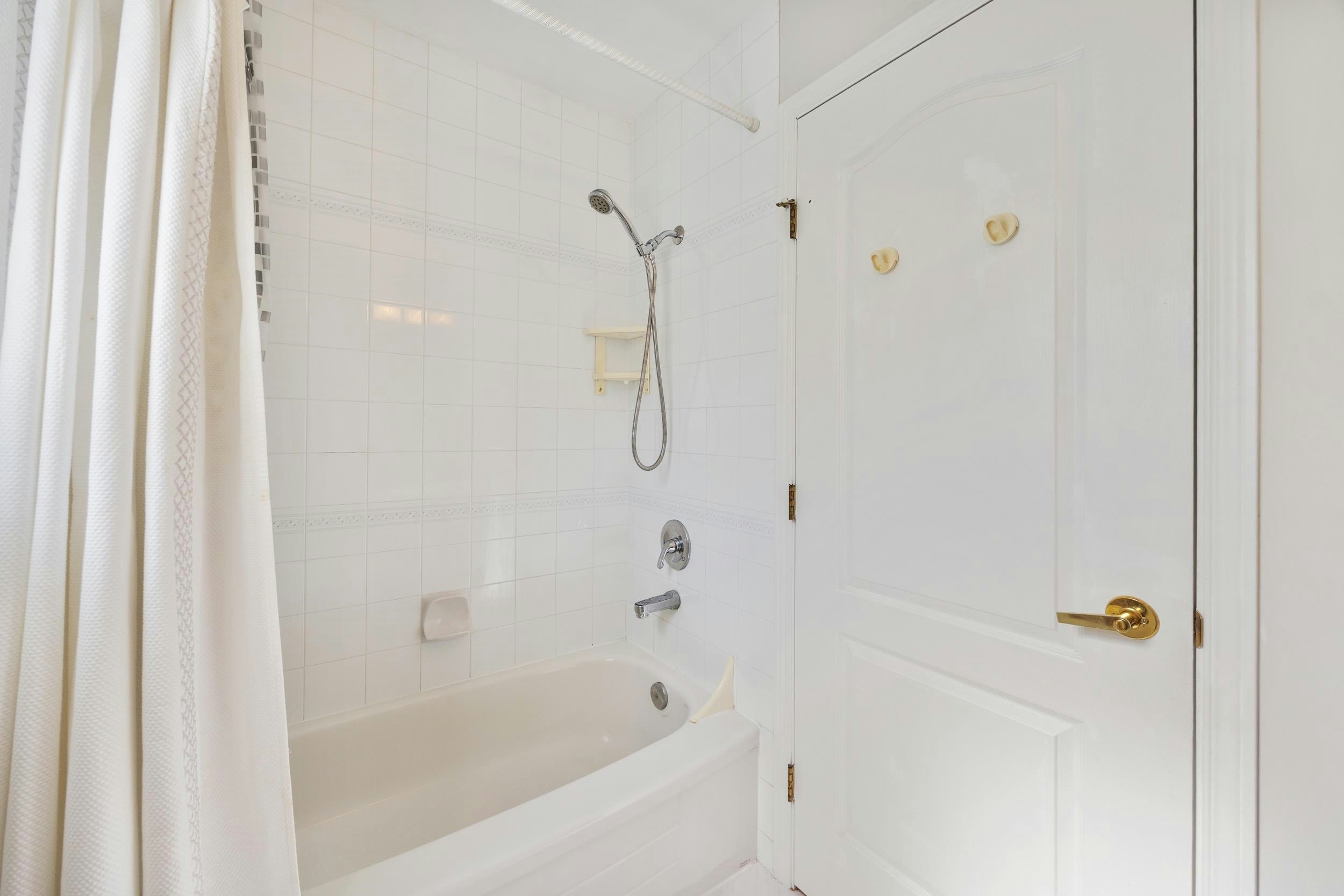 3608 W 7th Avenue, Vancouver, BC, V6R 1W4 - 29
