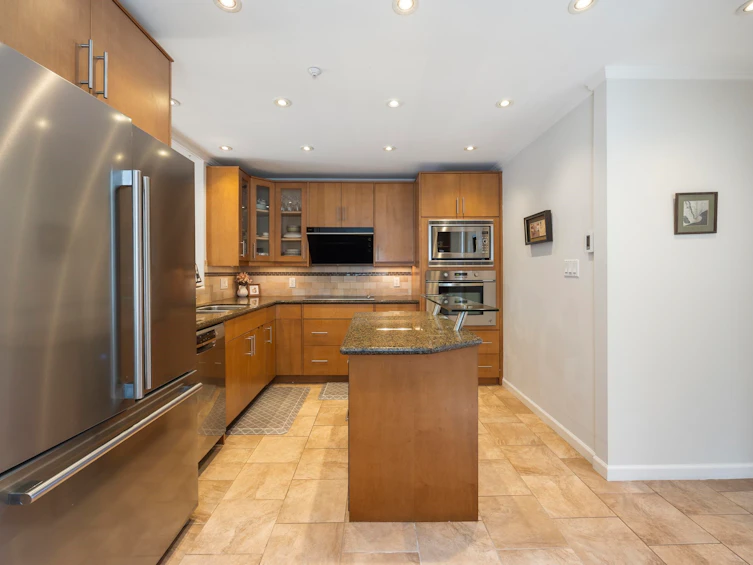 3608 W 7th Avenue, Vancouver, BC, V6R 1W4 - 15