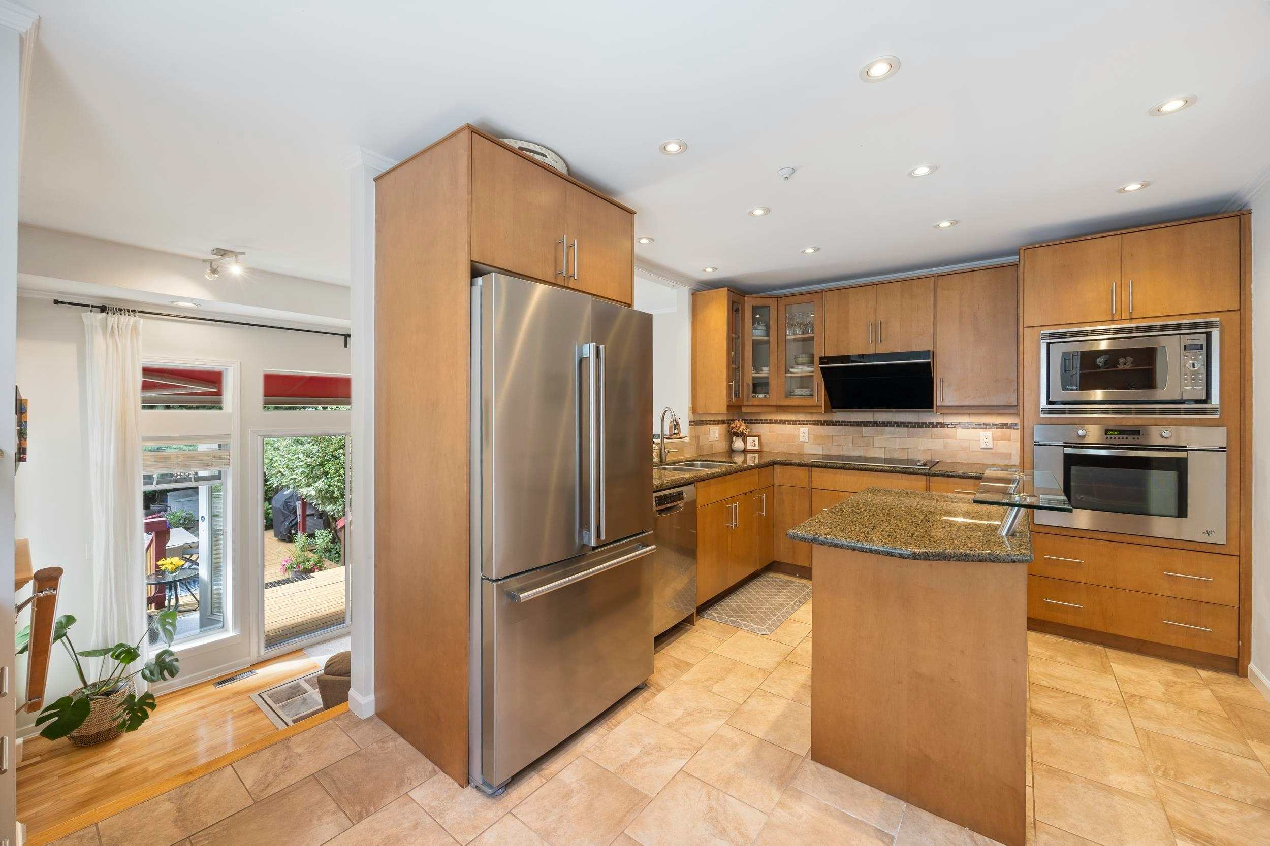 3608 W 7th Avenue, Vancouver, BC, V6R 1W4 - 14