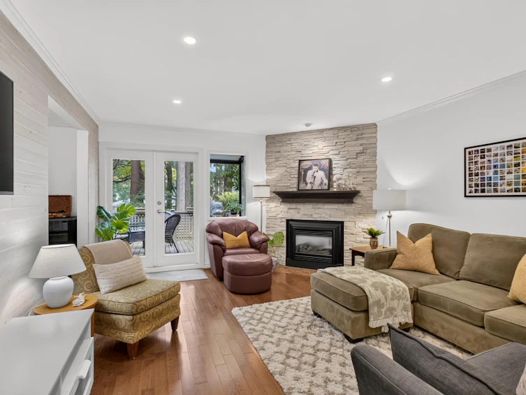 102-12741 16 Avenue, Surrey, BC, V4A 1N2 - 5