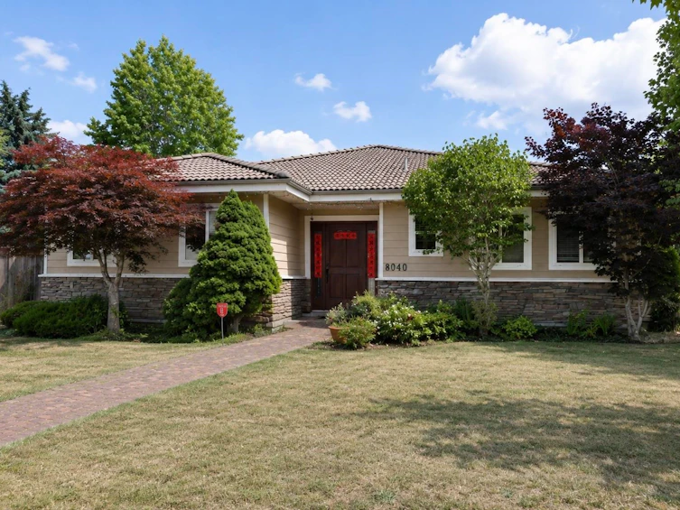 8040 Fairbrook Crescent, Richmond, BC, V7C 1Y9