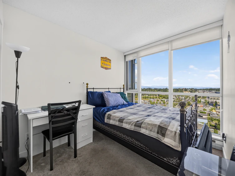 2302-10777 University Drive, Surrey, BC, V3T 0E6 - 13
