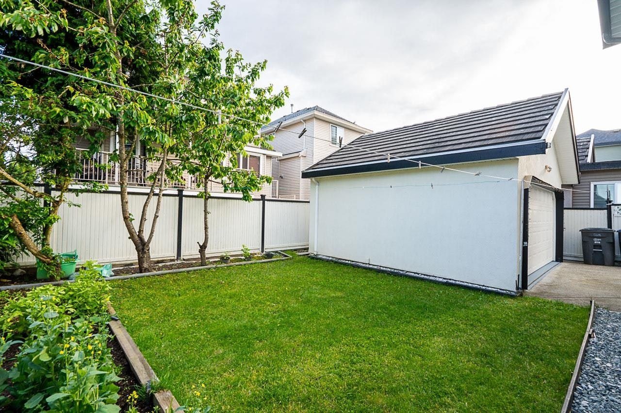 12608 67a Avenue, Surrey, BC, V3W 1G3 - 35