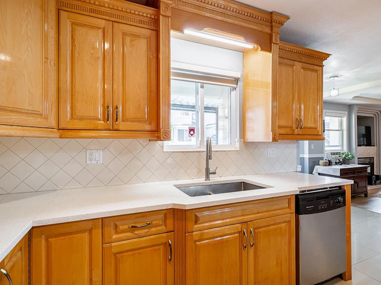 12608 67a Avenue, Surrey, BC, V3W 1G3 - 14