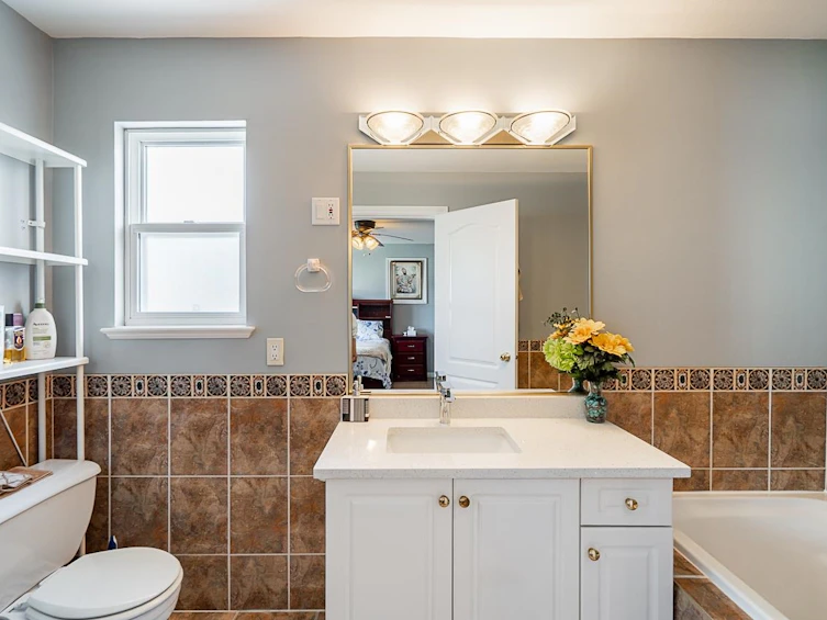 12608 67a Avenue, Surrey, BC, V3W 1G3 - 25