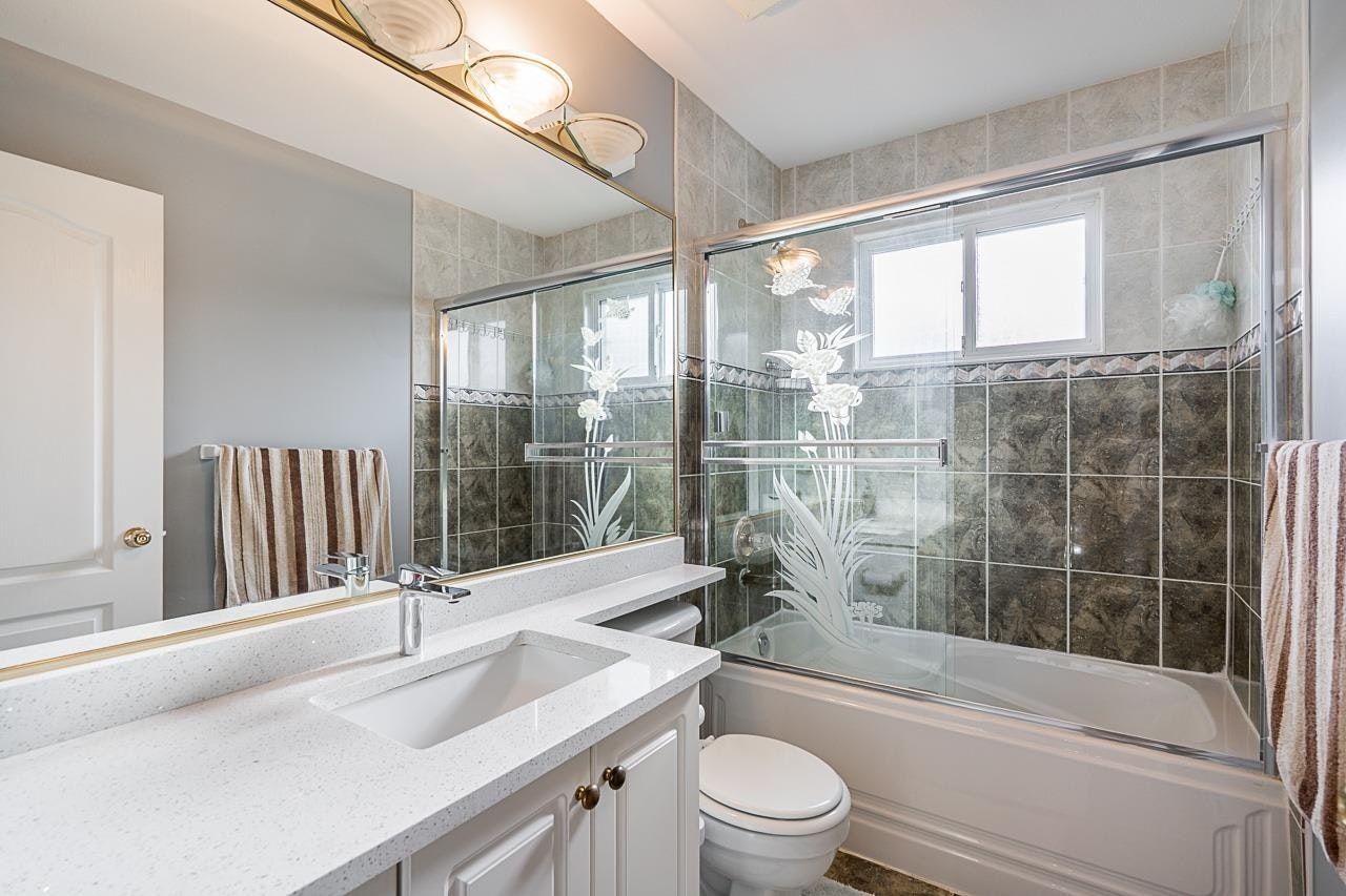 12608 67a Avenue, Surrey, BC, V3W 1G3 - 32