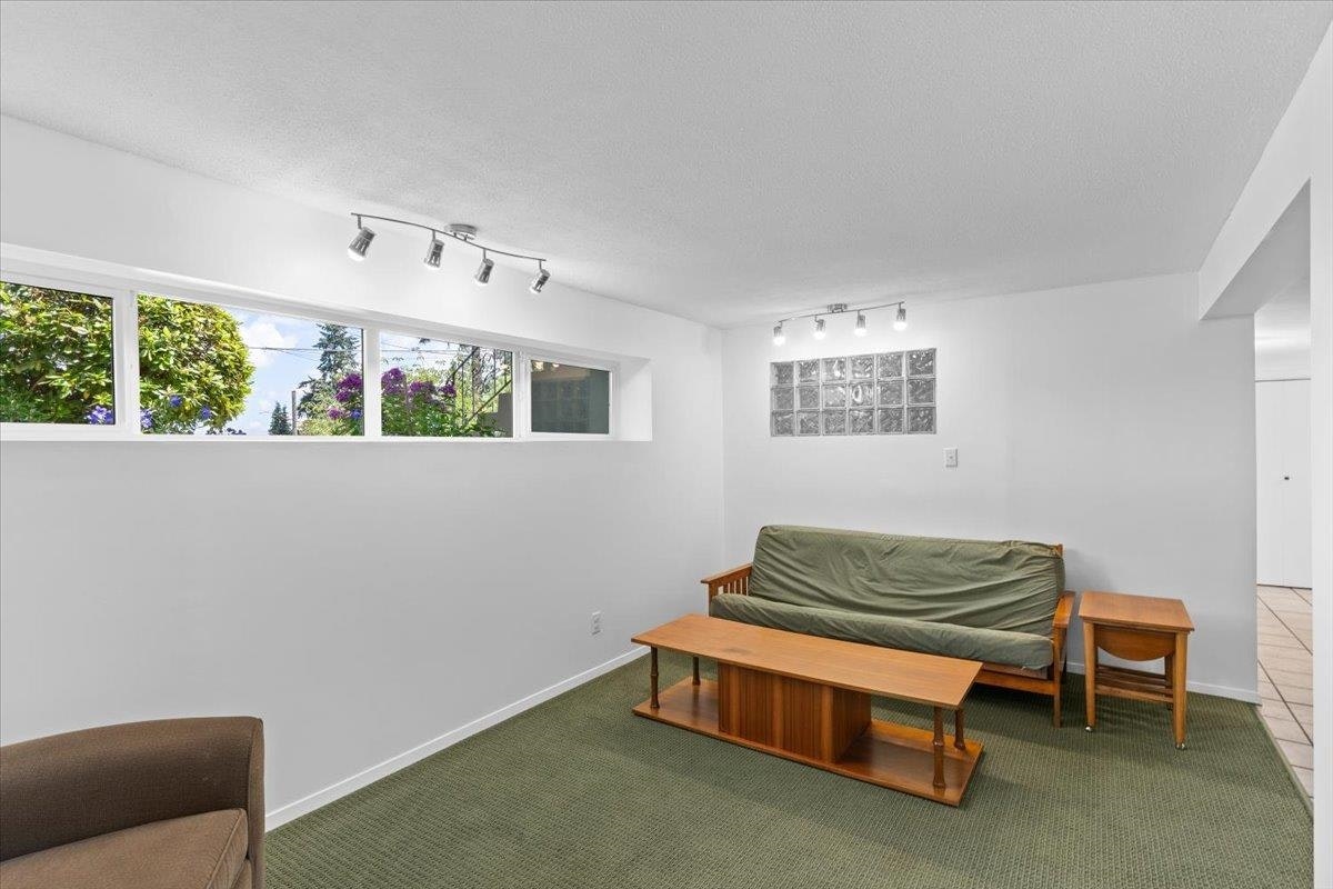 1866 Eastern Drive, Port Coquitlam, BC, V3C 2T6 - 15