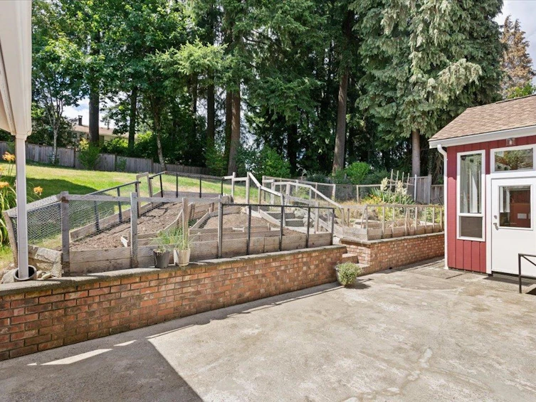 1866 Eastern Drive, Port Coquitlam, BC, V3C 2T6 - 31
