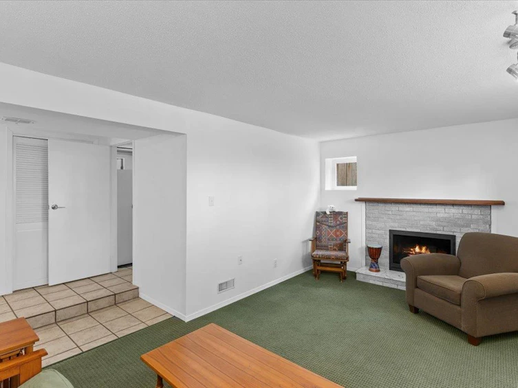 1866 Eastern Drive, Port Coquitlam, BC, V3C 2T6 - 16