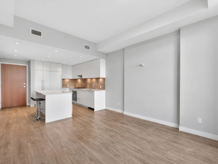 1803-5380 Crooked Branch Road, Vancouver, BC, V6T 0E5 - 4