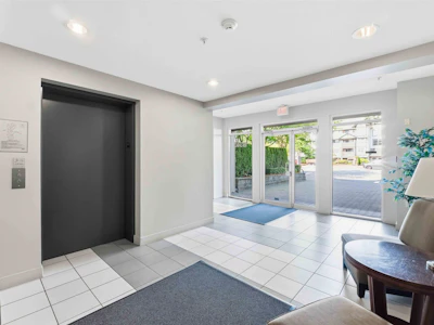 410-19340 65 Avenue - 4