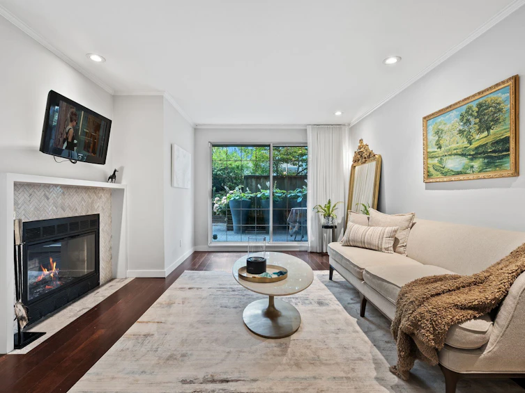104-925 W 15th Avenue, Vancouver, BC, V5Z 1S1 - 2