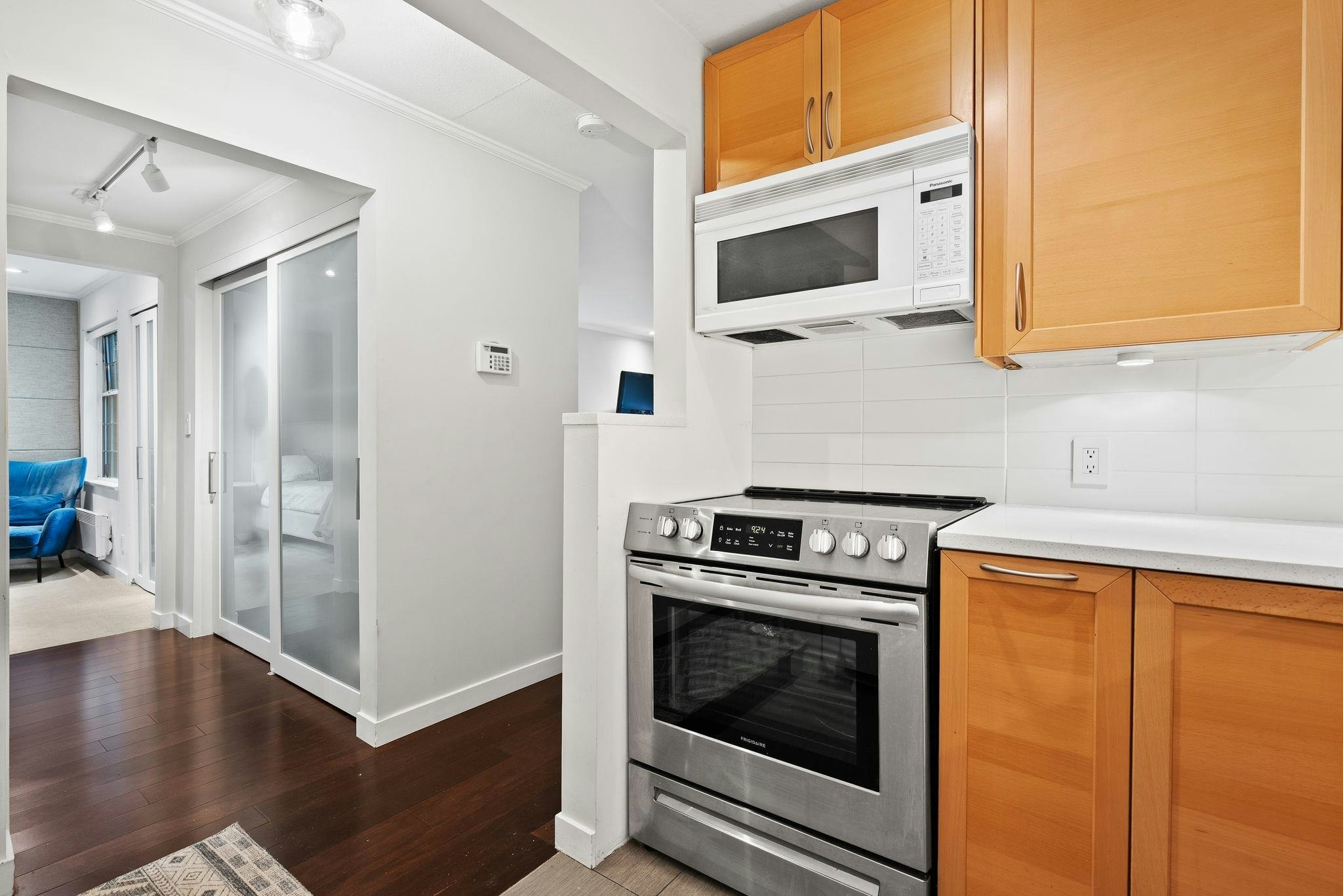 104-925 W 15th Avenue, Vancouver, BC, V5Z 1S1 - 12