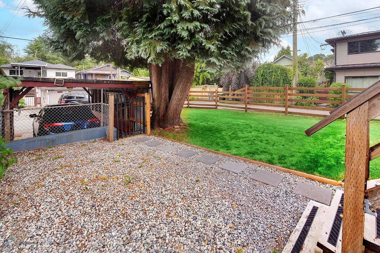 2137 20th Avenue, Vancouver, BC, V5N 2L4 - 7