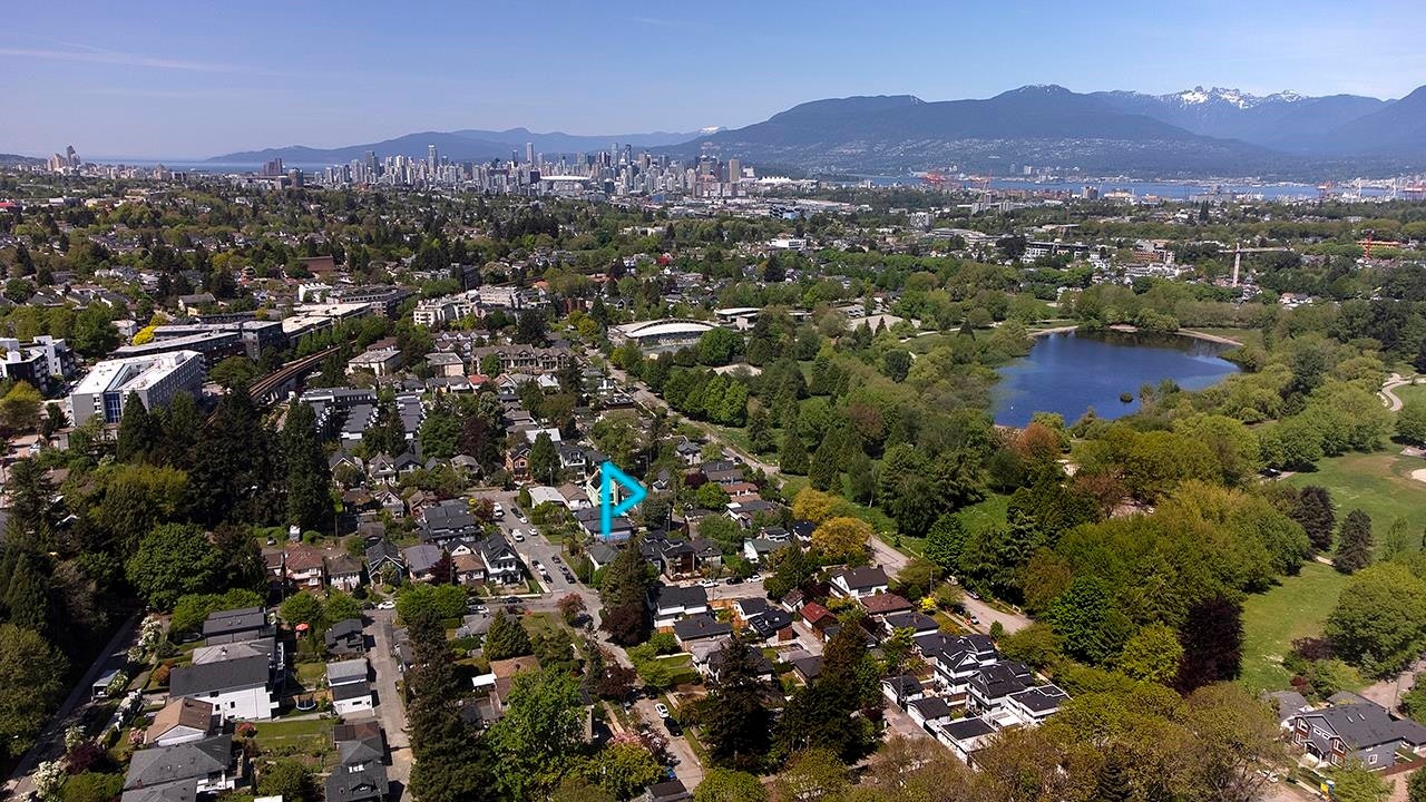 2137 20th Avenue, Vancouver, BC, V5N 2L4 - 14