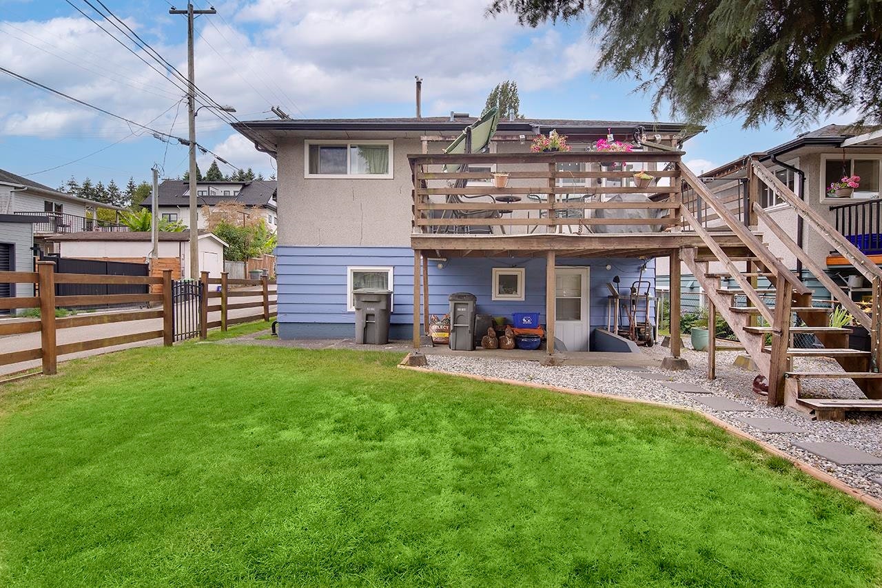 2137 20th Avenue, Vancouver, BC, V5N 2L4 - 6