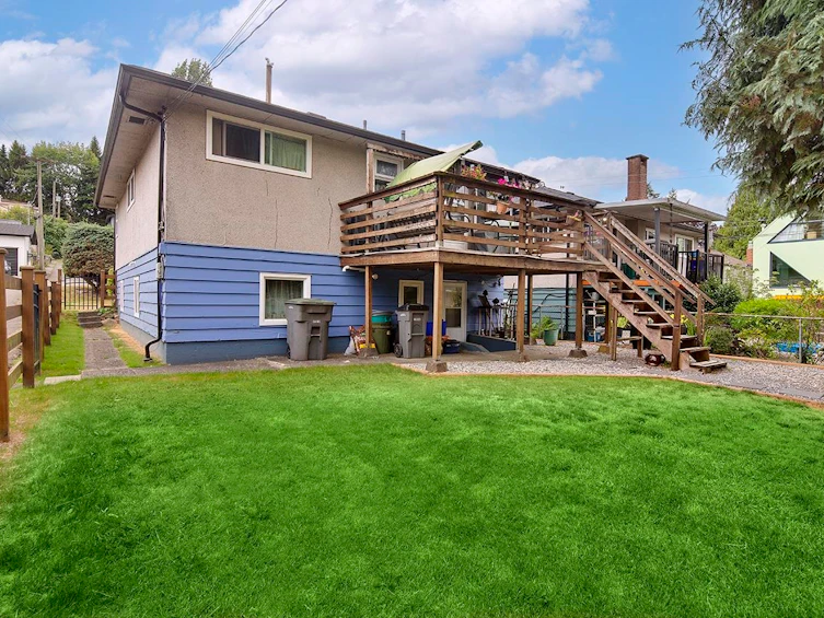 2137 20th Avenue, Vancouver, BC, V5N 2L4 - 5