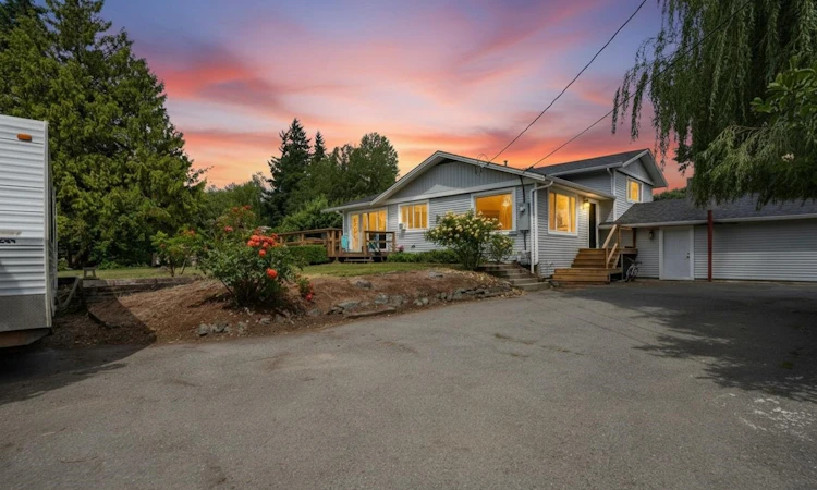 4725 Simmons Road