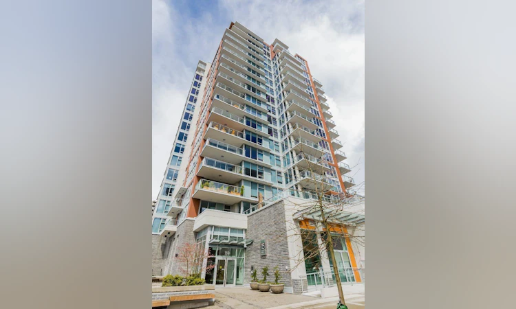 1602-150 W 15th Street