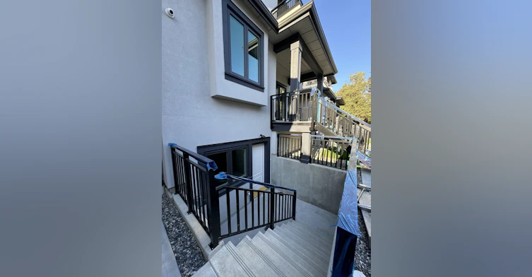 A-3814 W 17 Avenue, Vancouver, BC, V6S 2H5
