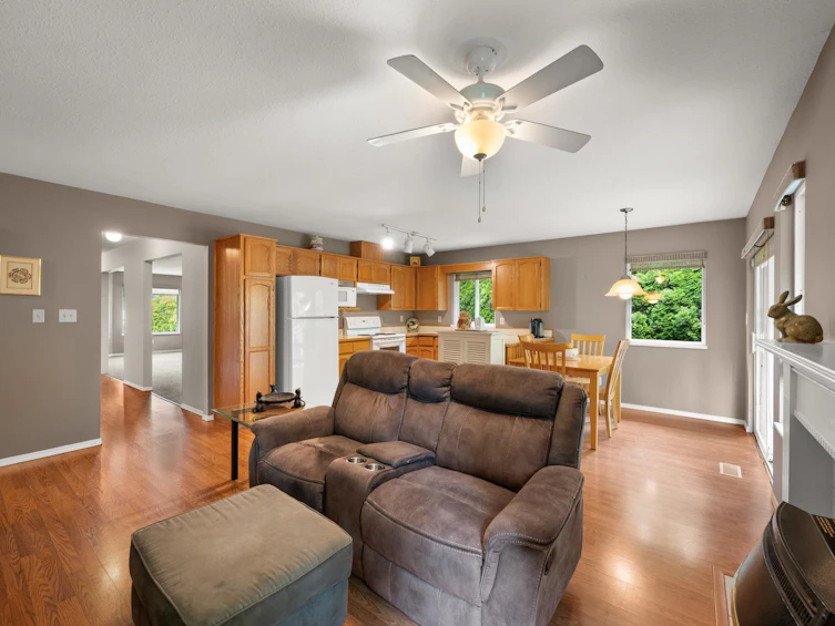 30950 Gardner Avenue, Abbotsford, BC, V2T 5E4 - 10