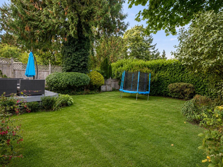 6431 Rosebery Avenue, West Vancouver, BC, V7W 2C5 - 13