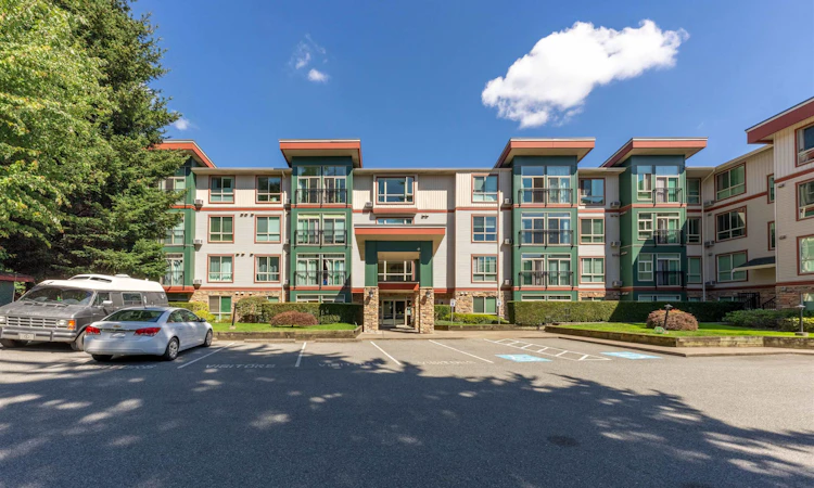 207-33485 South Fraser Way