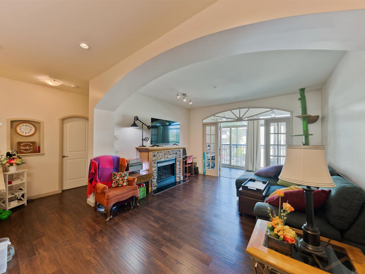 207-33485 South Fraser Way, Abbotsford, BC, V2S 8P9 - 12