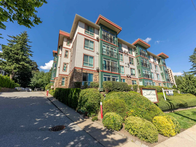 207-33485 South Fraser Way, Abbotsford, BC, V2S 8P9 - 2