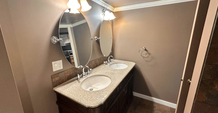 2934 Heckbert Place, Coquitlam, BC, V3C 5B2 - 37