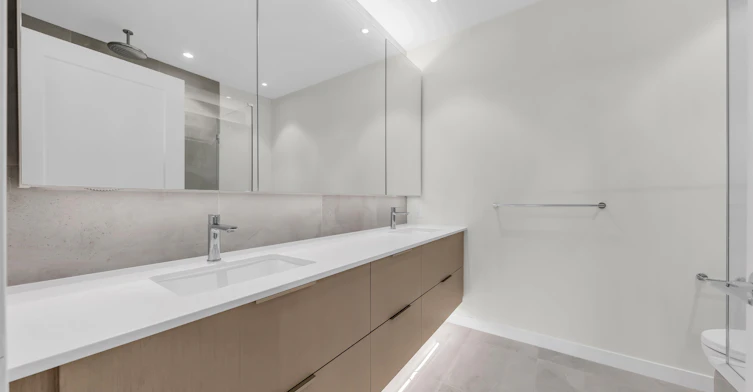 2101-128 W 15th Street, North Vancouver, BC, V7M 1R5 - 11