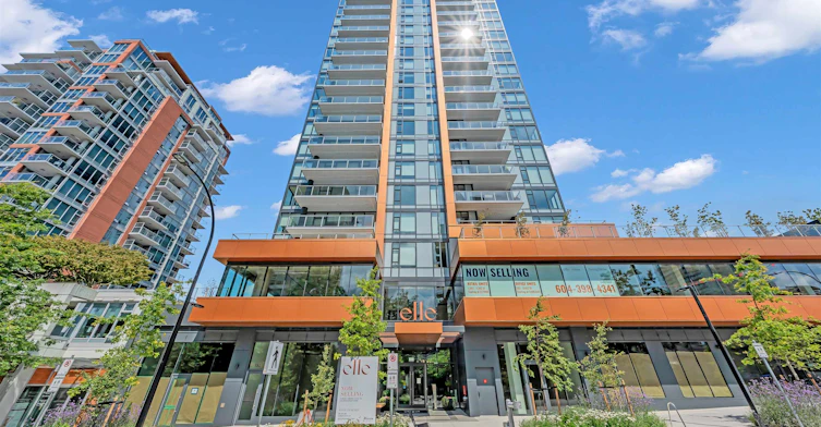 2101-128 W 15th Street, North Vancouver, BC, V7M 1R5 - 2