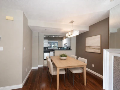 108E-3081 Glen Drive - 3