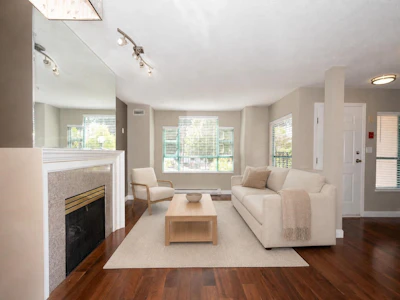108E-3081 Glen Drive - 2