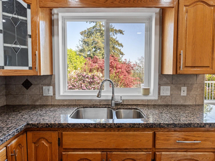 1252 Gateway Place, Port Coquitlam, BC, V3C 5X4 - 12