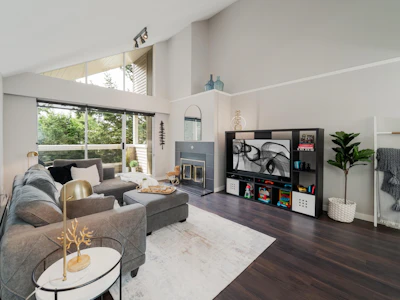 307-932 Robinson Street - 4